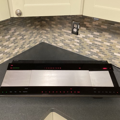 Beo Vintage 1970s Stylish BANG & OLUFSEN Beomaster 1900 with Numerous