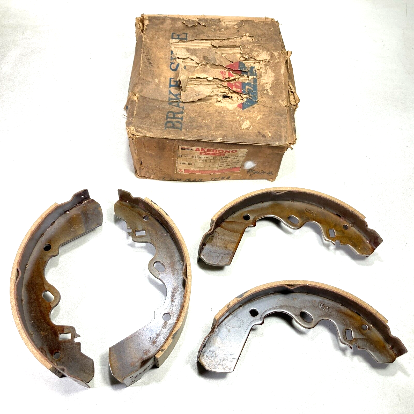 ロッド Fxxx KERAUNOS Akebono KBD-RK Rear Brake Shoe Fit For Isuzu Faster KBD21 26