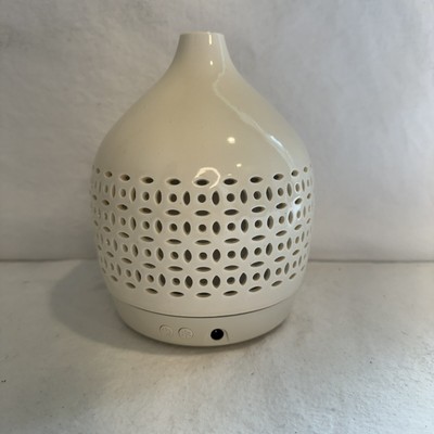 Opalhouse Ceramic Cutout Color Changing Oil Diffuser White 300ml humidifier