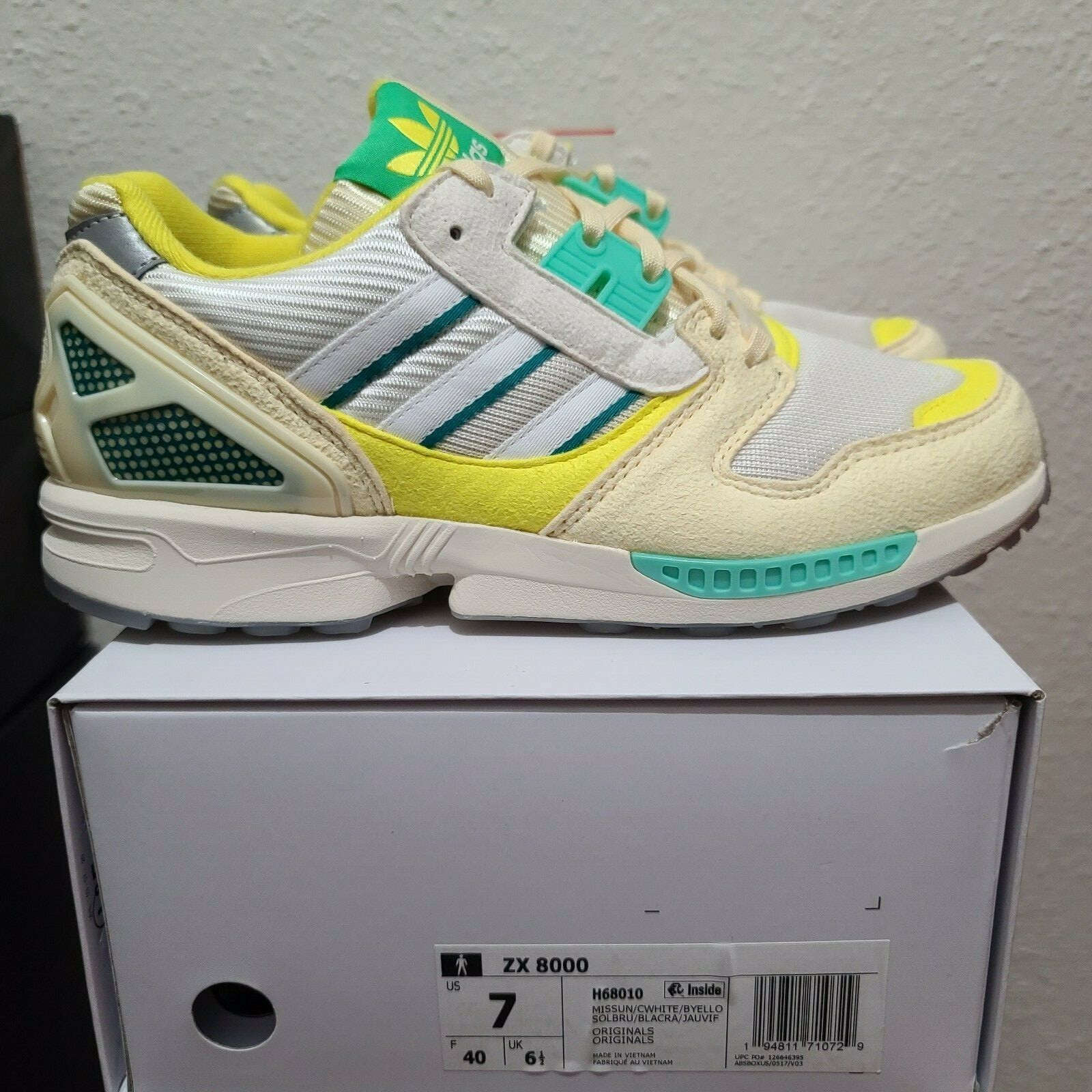 Size 7 adidas ZX 8000 Frozen Lemonade H68010 Size 7 adidas ZX 8000 Frozen Lemonade H68010