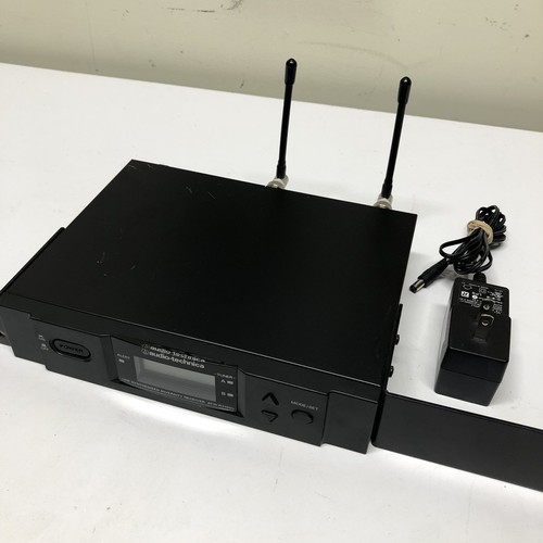 AUDIO-TECHNICA ATW-R3100bD UHF Synthesized Diversity Receiver 655-680 MHz