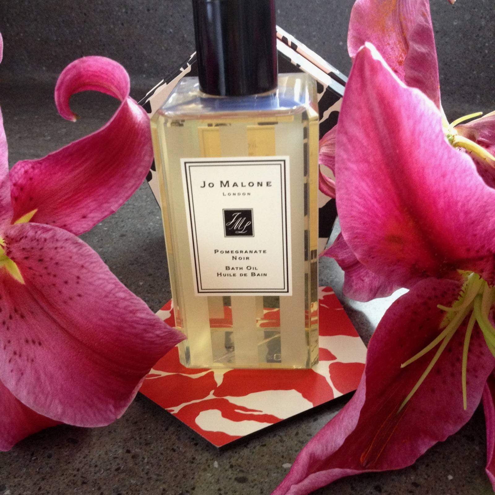 UPC 690251041572 product image for Jo Malone Pomegranate Noir Bath Oil 250ml & Body Wash 100ml Boxed | upcitemdb.com