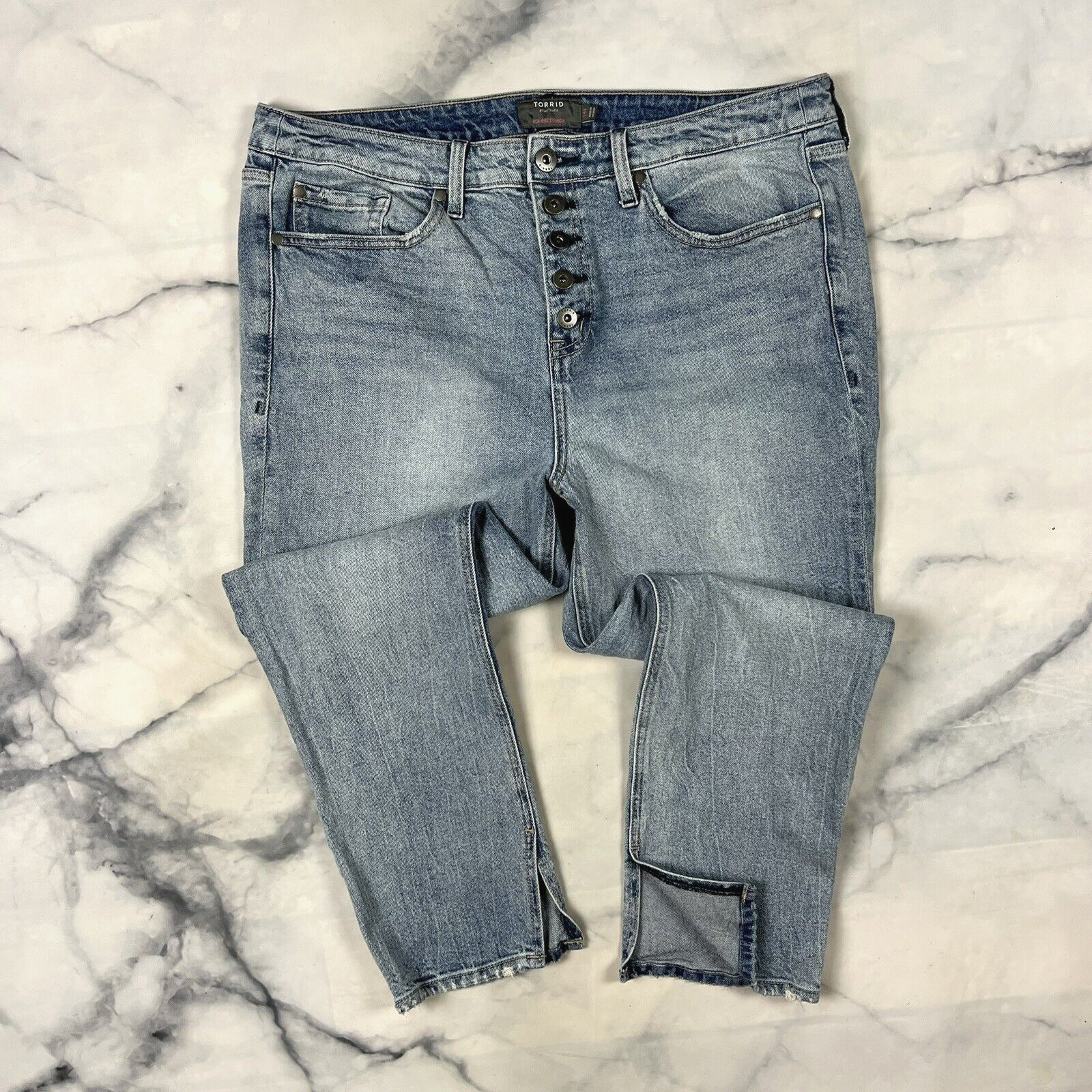 Torrid High Rise Mom Straight Jeans Size 14 R Button Fly Hem Torrid High Rise Mom Straight Jeans Size 14 R Button Fly Hem