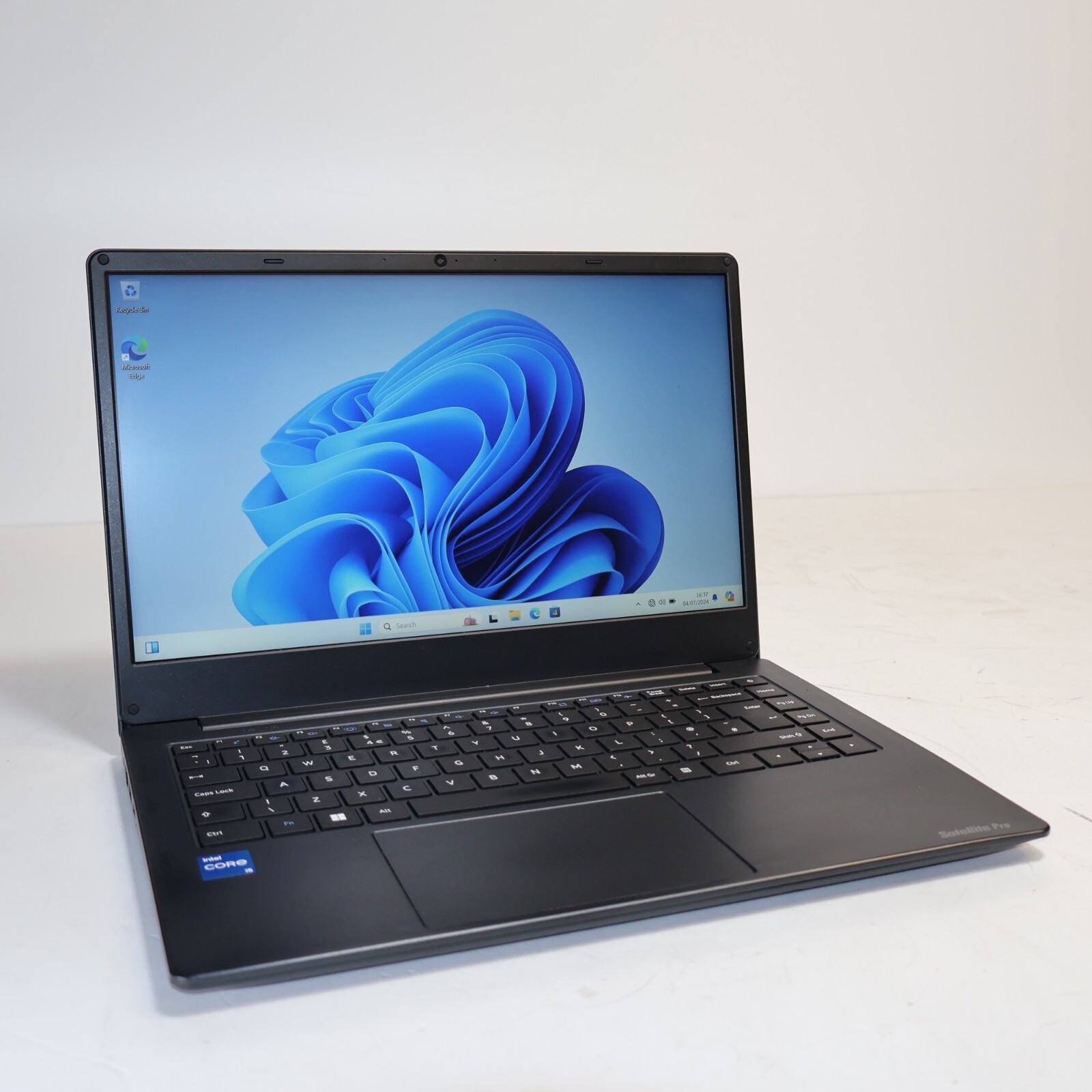 Dynabook Satellite Pro C40-J-11I 14 Dynabook Satellite Pro C40-J-11I 14