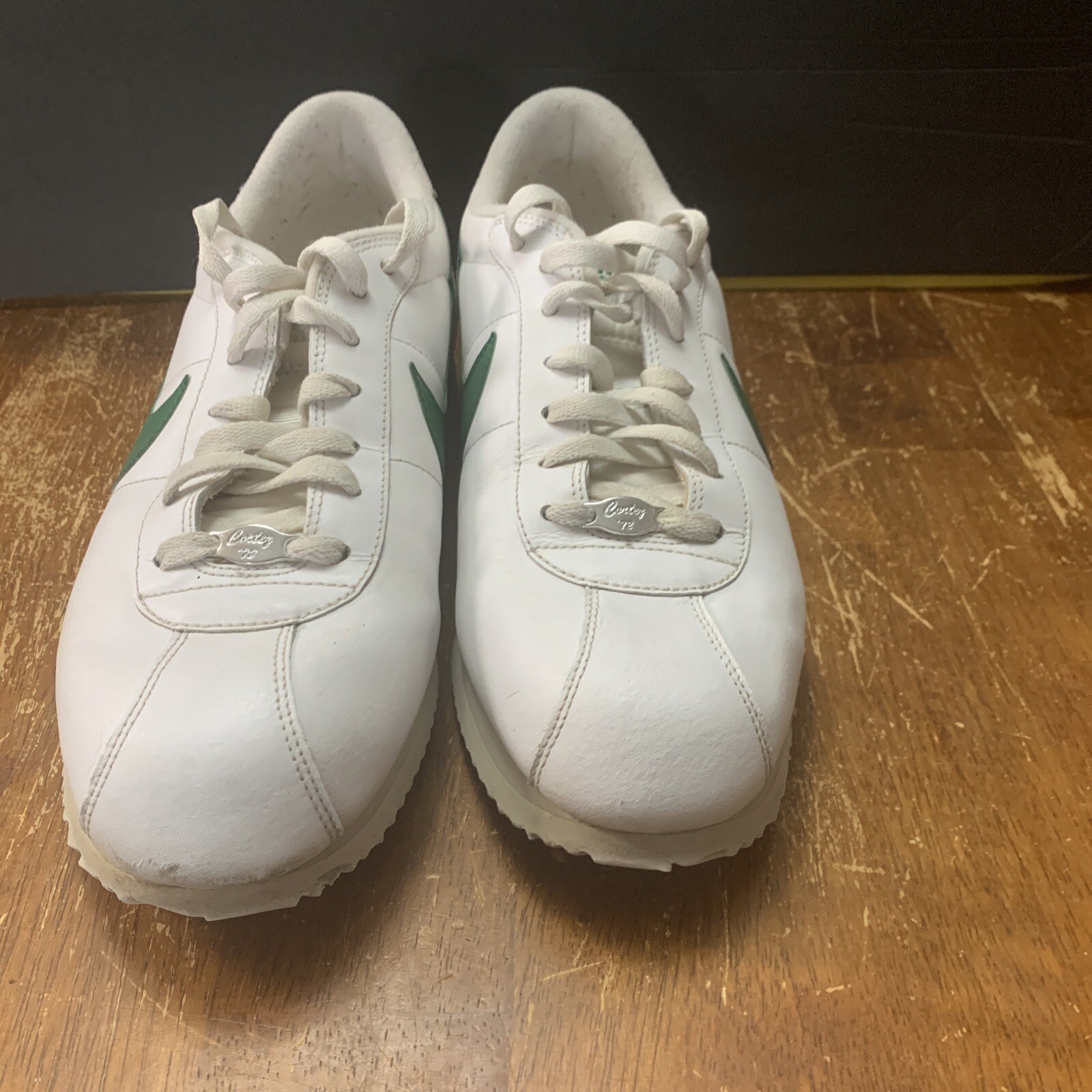 nike cortez mens size 11 white \u0026 green 