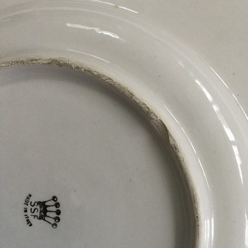 Neoclassical Style Crown SSF Italy Green Majolica Transfer Art Decorative Plate