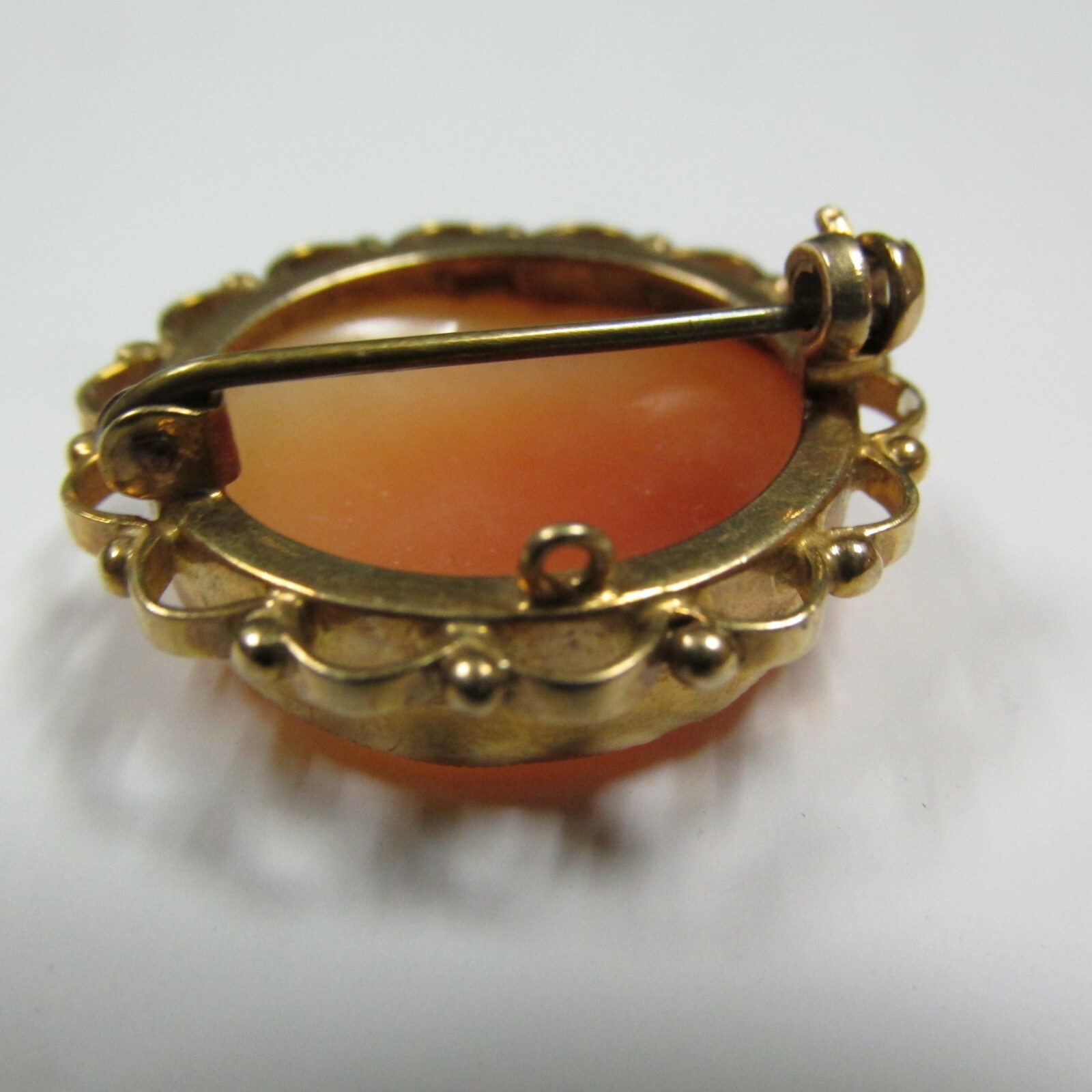 9ct CAMEO BROACH NECKLACE