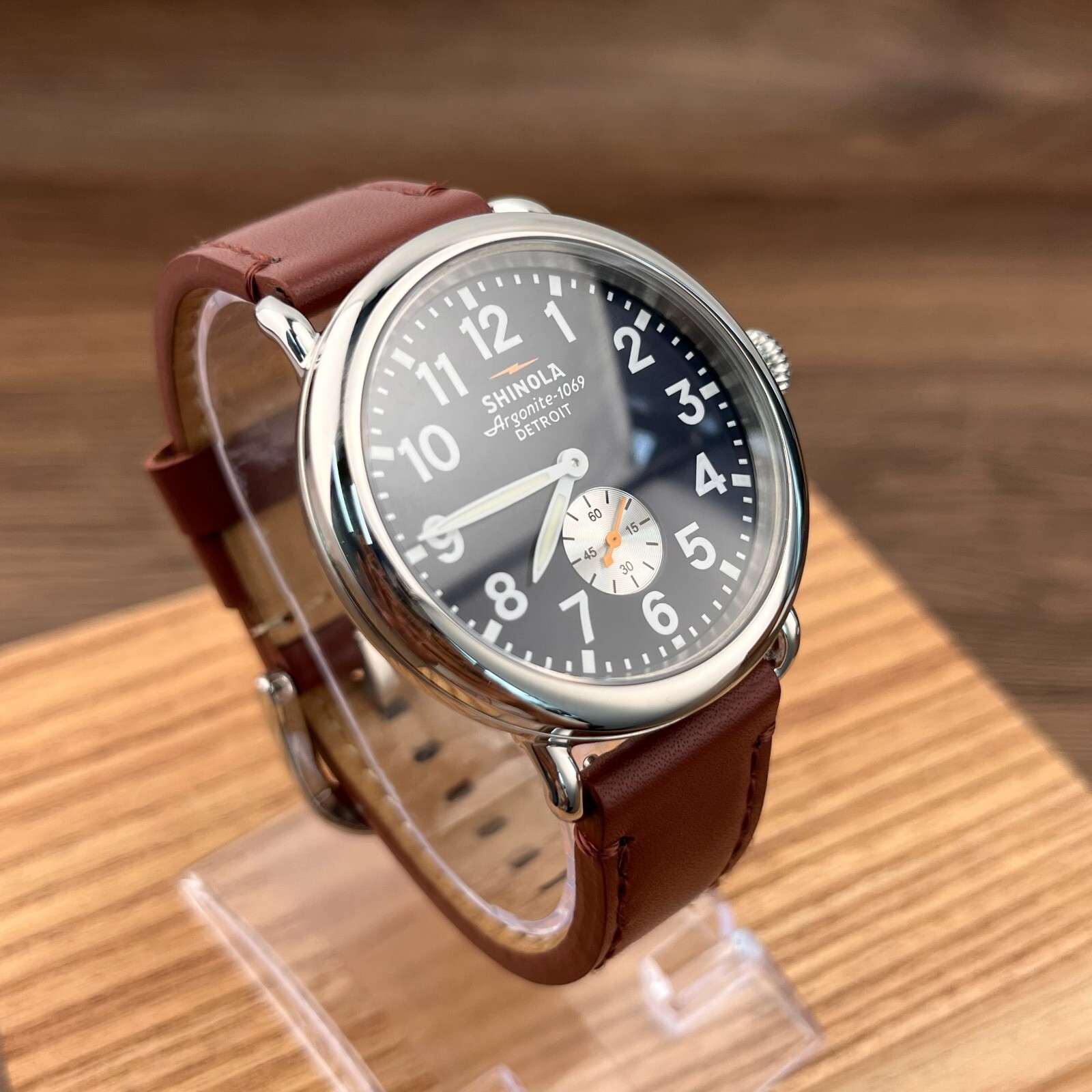 Pre-owned Shinola The Runwell 41mm Blue Dial Leather Strap Argonite 1069 Men's Watch