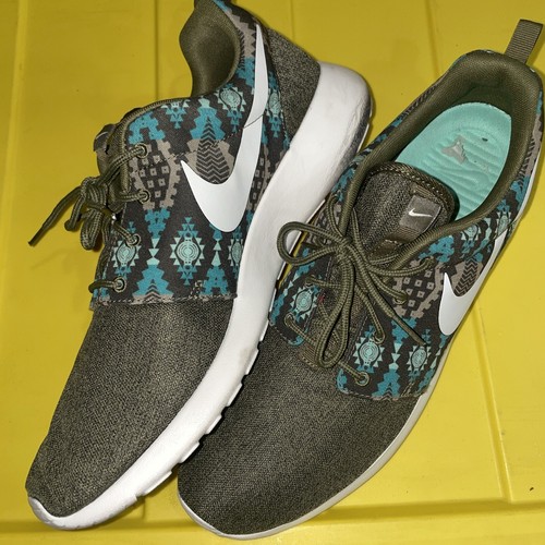 nike roshe one iguana