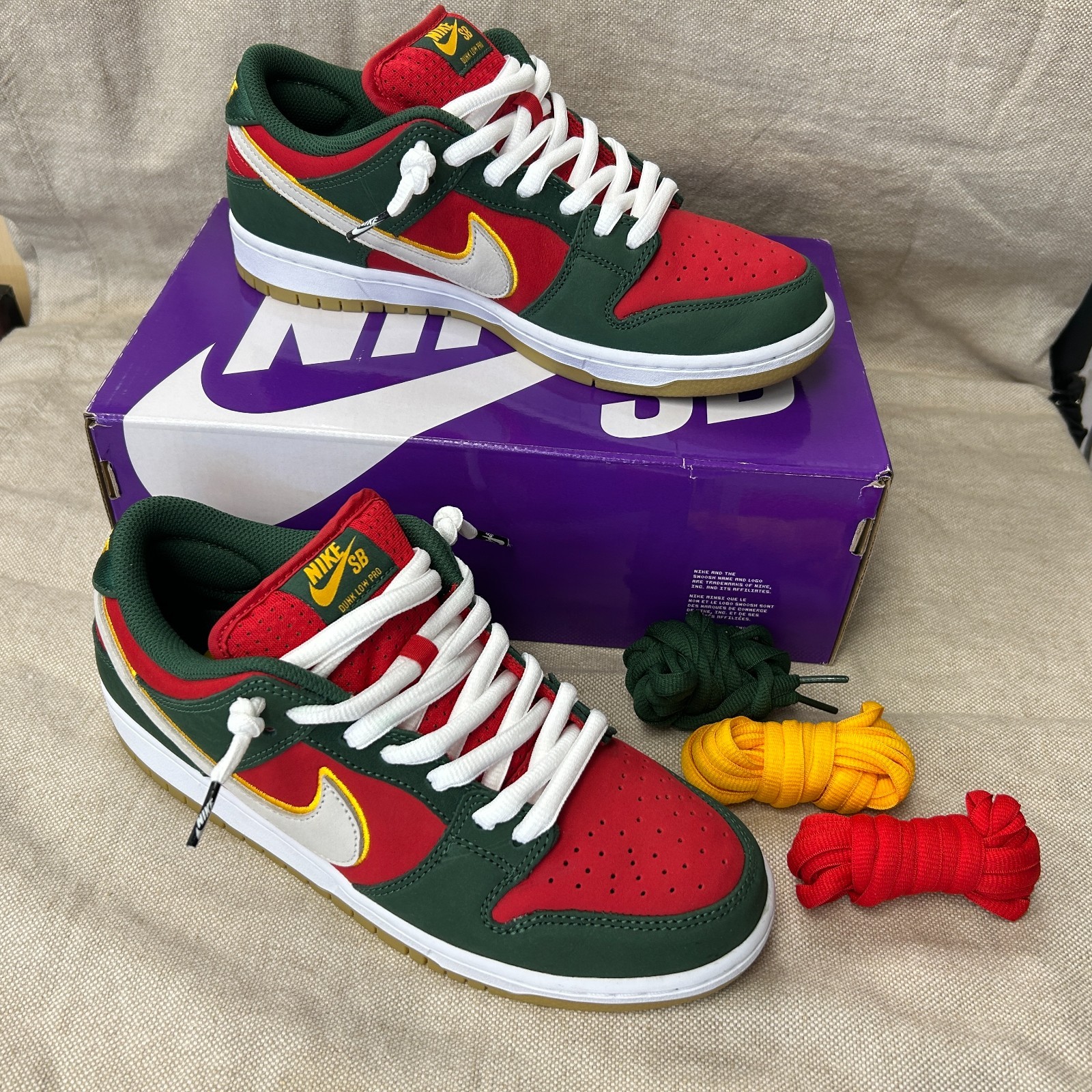 Size 9 US Mens - Nike Dunk Premium SB Low Seattle