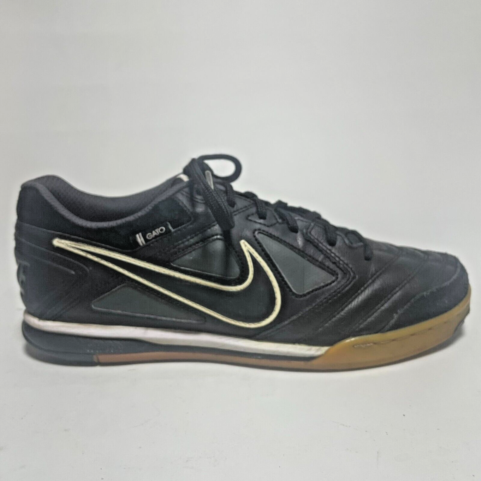 シューズ NIKE GATO Nike Soccer Shoes - Nike5 Gato - Indoor - Mens Soccer Cleats