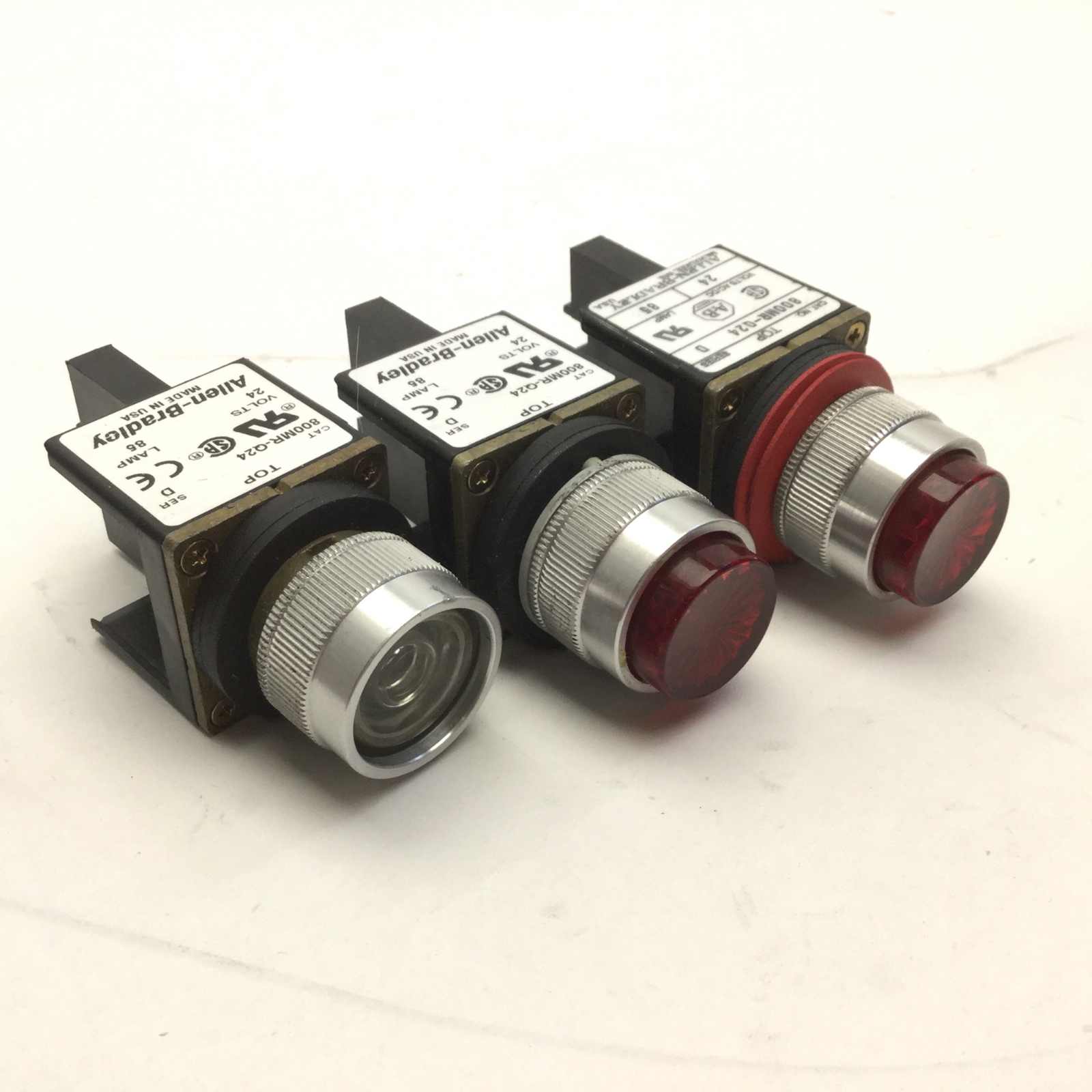 Кнопка антивандальная с подсветкой 12v. Выключатель кнопочный 220 вольт. Кнопка 5к 9902. V кнопка. Кнопка антивандальная 22 мм 5a\250v.