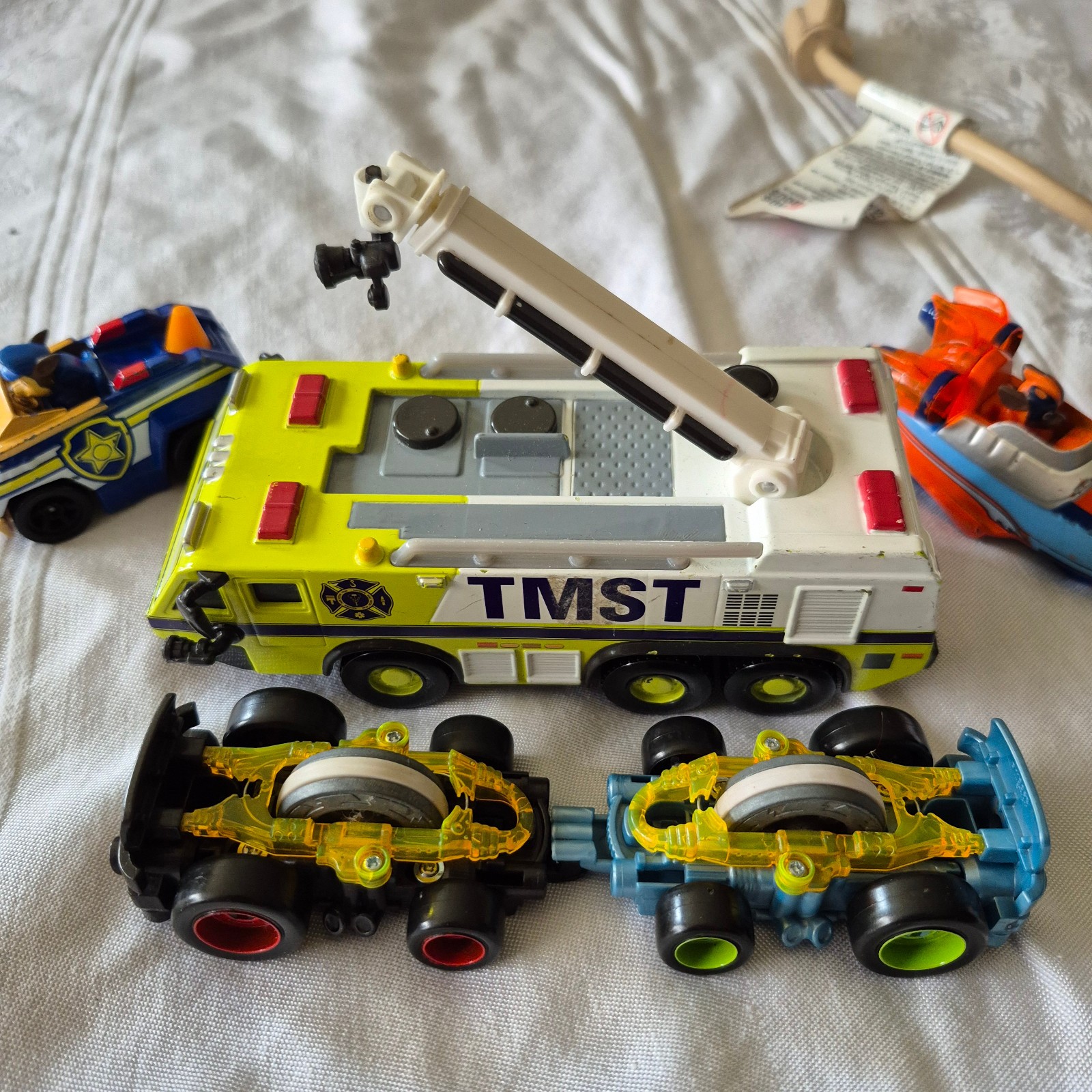 Disney Planes RYKER ミニカー Disney Pixar Planes Ryker With Moving Boom Fire & Rescue +