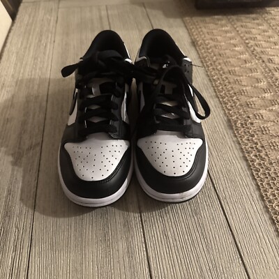 Size 5.5 - Nike Dunk Low '08 Panda 2011