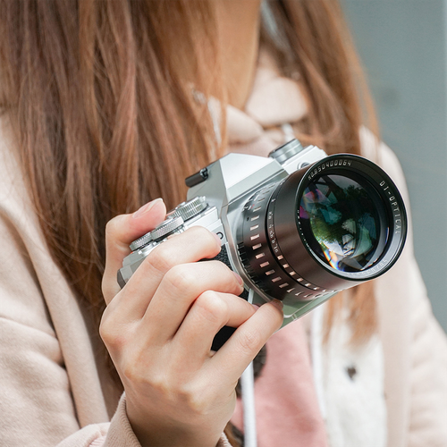 TTArtisan 50mm f/0.95 APS-C Lens for E/X/Z/R/M43/L-Mount Large Aperture Lens