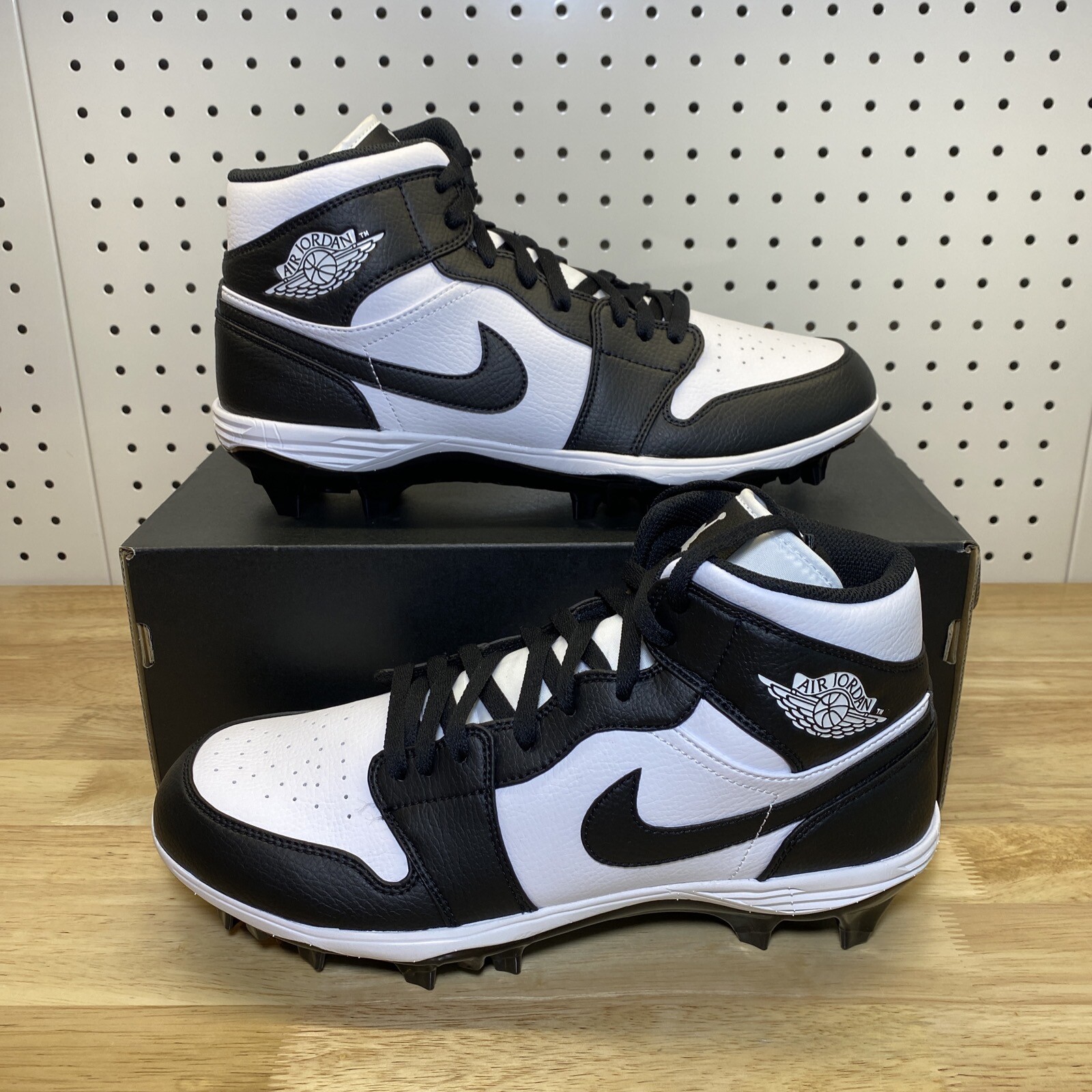 Nike Jordan 1 Mid TD Panda 2023 Football Cleats FJ6805-100 Sizes 7