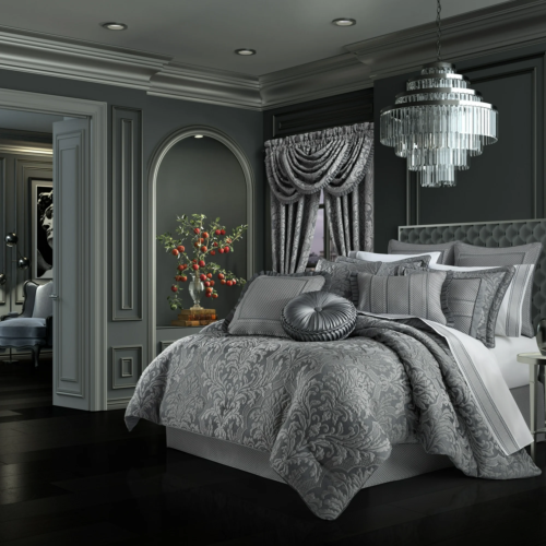 J. Queen New York Leonardo Charcoal Comforter Set, Charcoal, King