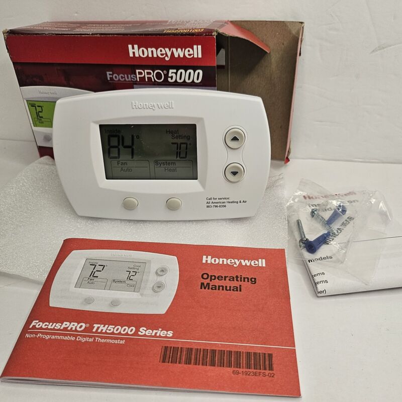 Honeywell Home TH5220D1003 FocusPRO 5000 Premier White 