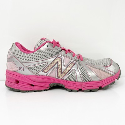 

Мужские кроссовки New Balance 634 KJ634KMY серые кроссовки размер 7 м, Серый, 634