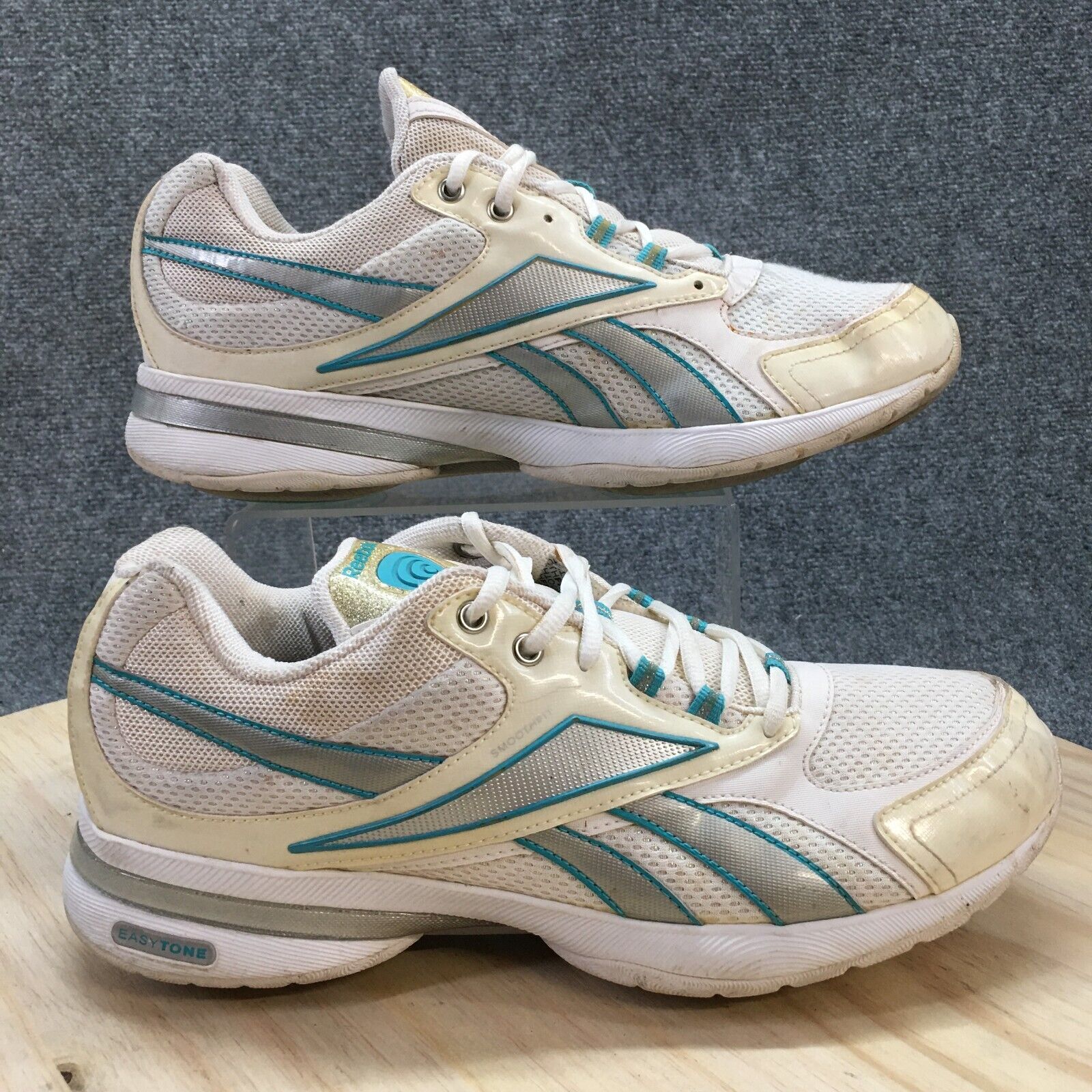 Reebok Shoes Womens 11 Easy Tone Running Sneakers Lace Up Reebok Shoes Womens 11 Easy Tone Running Sneakers Lace Up