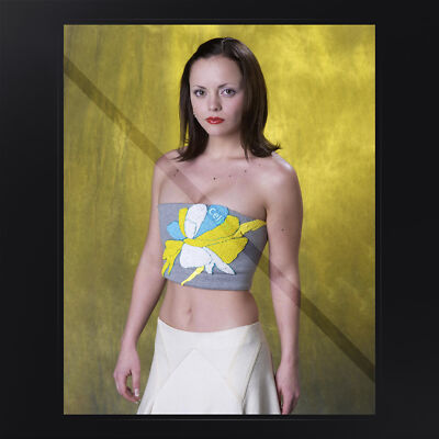 Christina Ricci 011 | 8 x 10 Photo | Celebrity Actress, Beautiful Woman