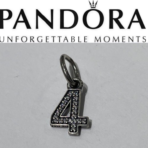 【美品】Pandora⭐︎チャーム4点 Spinnable Four Leaf Clover Lab-Grown Diamond Dangle Charm