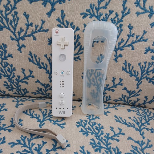 wii白色 s-l1200.jpg