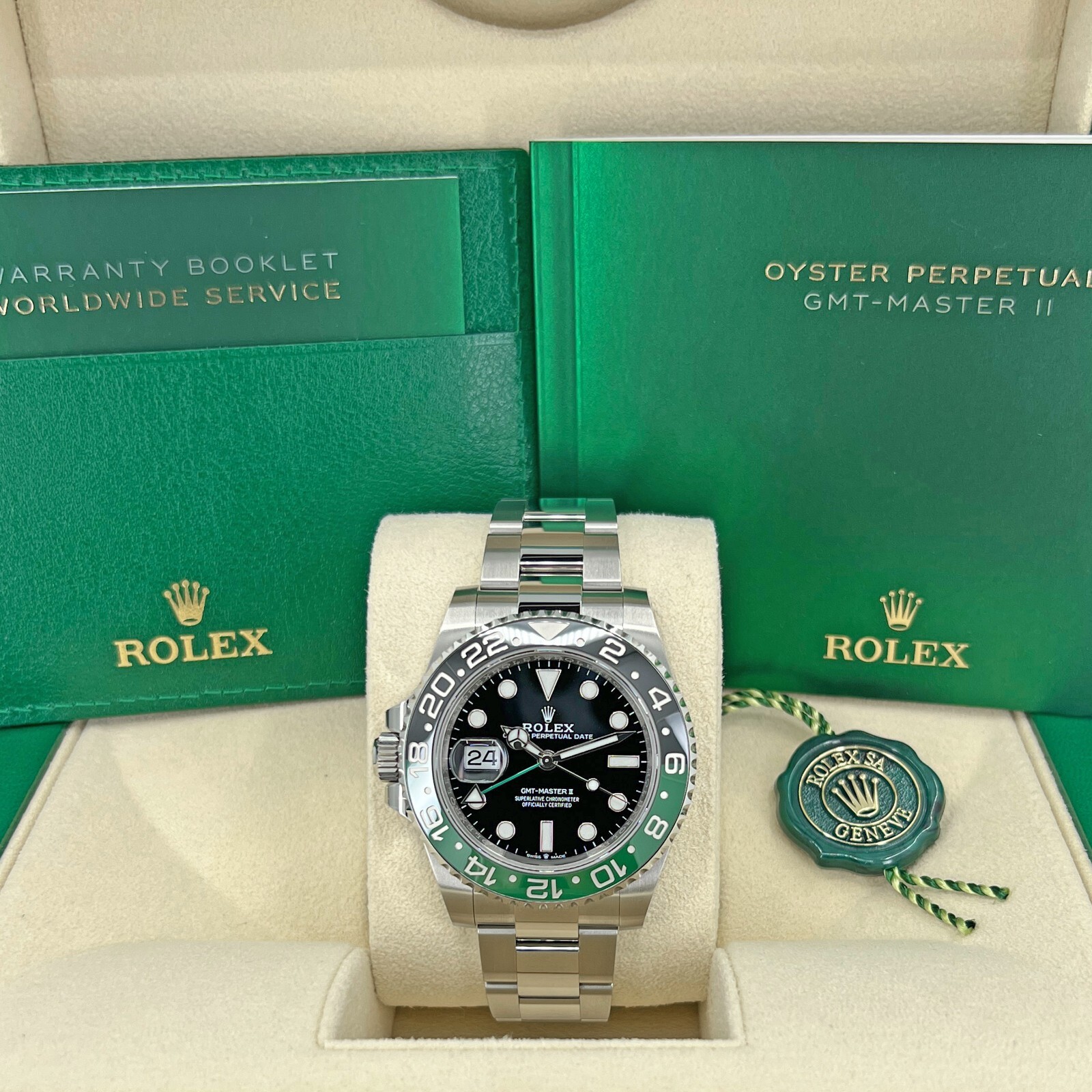 Pre-owned Rolex Gmt-master Ii Sprite, Oyster, Ref 126720vtnr, Unworn Complete 2024