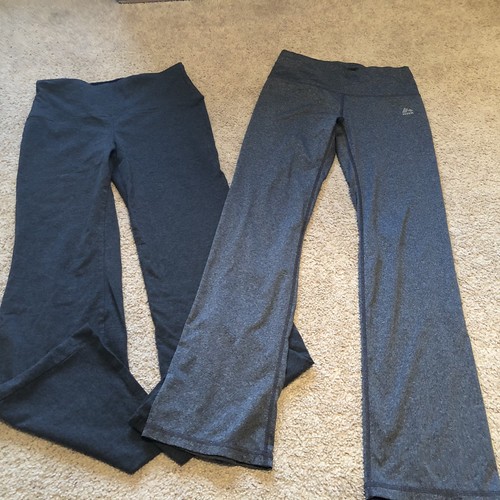 Womens Size Small Athletic/Workout/Running Clothing Lot Of 16 Items