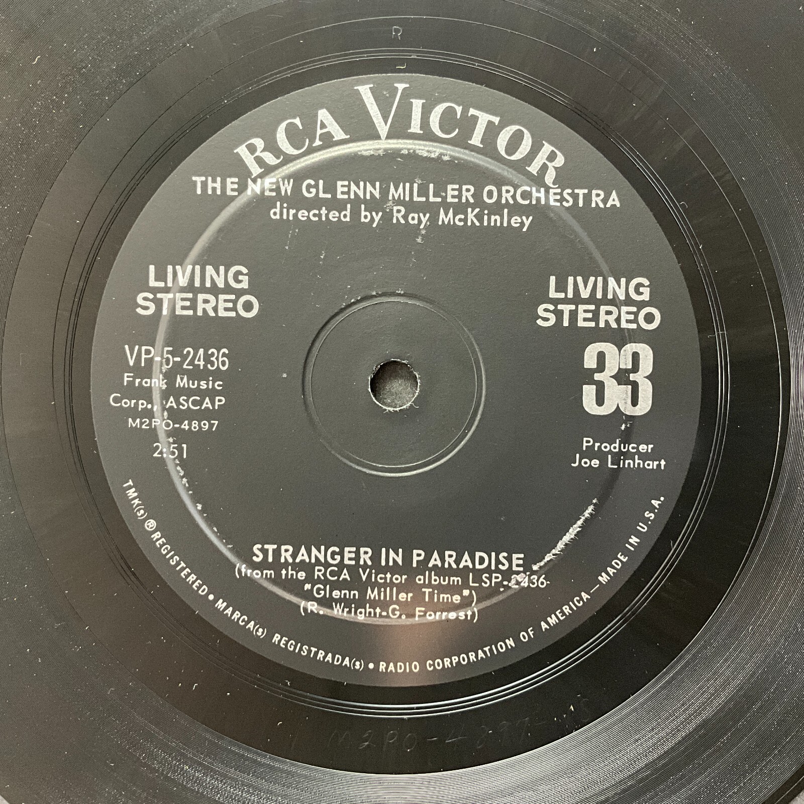 The New Glenn Miller Orchestra, Stranger In Paradise, 7