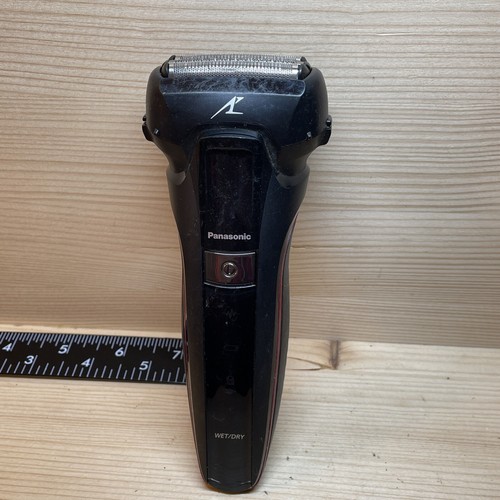 Panasonic ARC ES-LL41-K Rechargeable Wet/Dry Shaver/Trimmer 