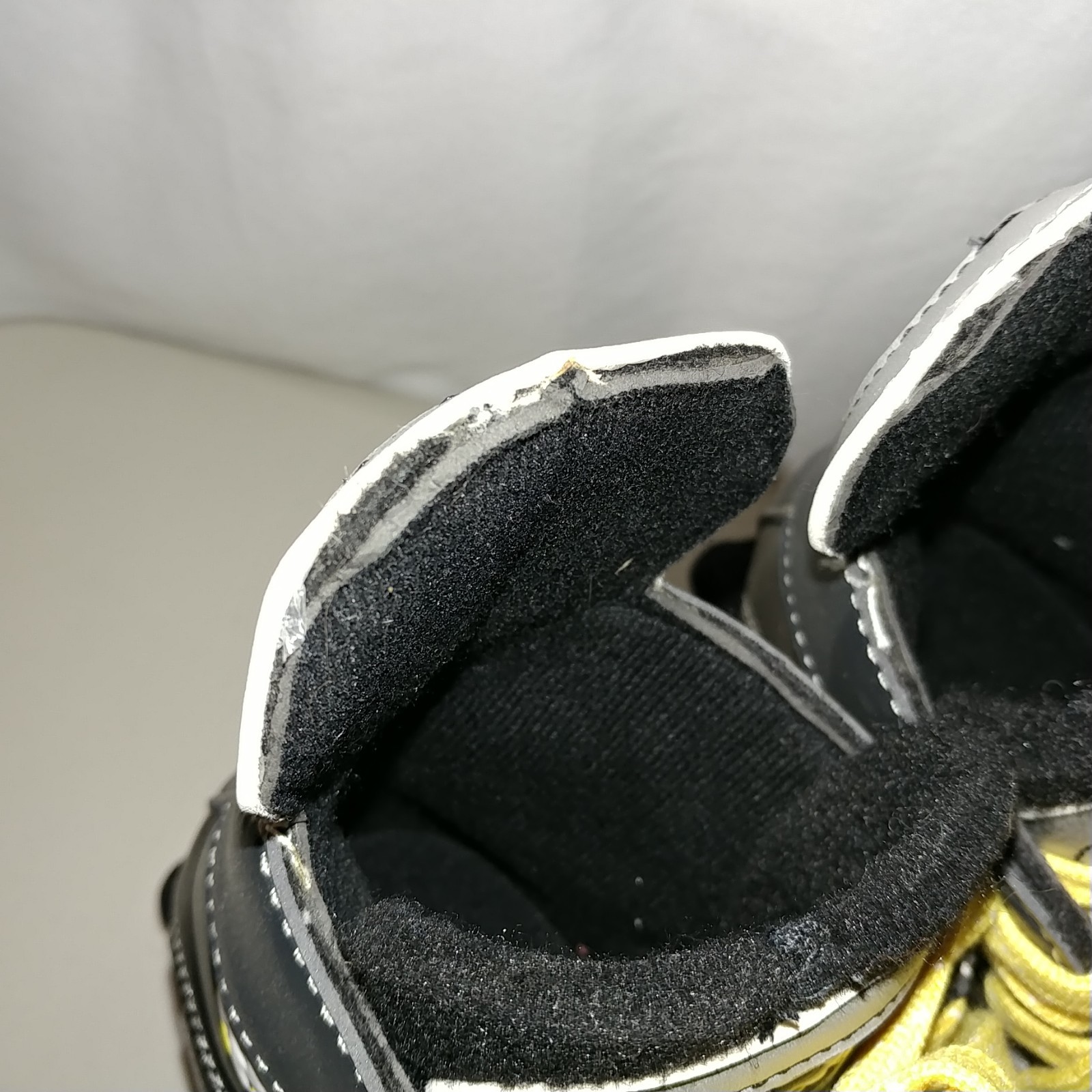 DR Ice Skates Sonic 150 Junior Size 3 Pre-owned