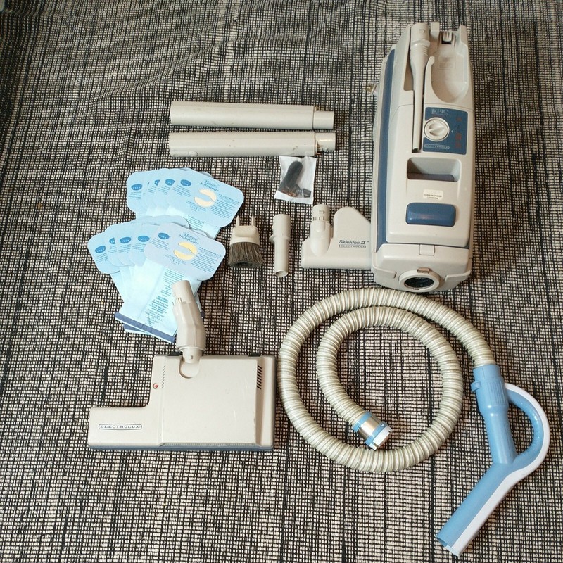 Vintage Electrolux Epic Series 6500 Sr Canister Vacuum Cleaner