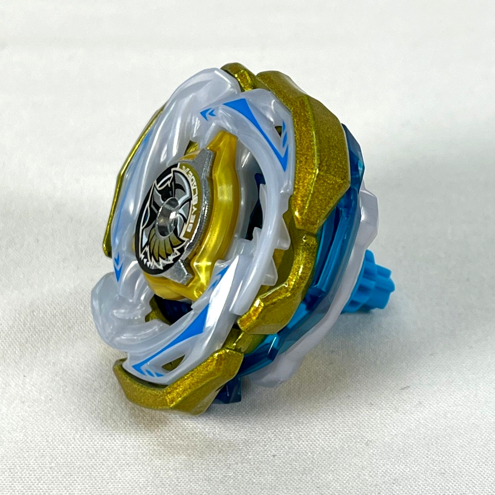 BEYBLADE X CX-00 Valkyrie Bolt S4-70V Takara Tomy Metal Cord Gold