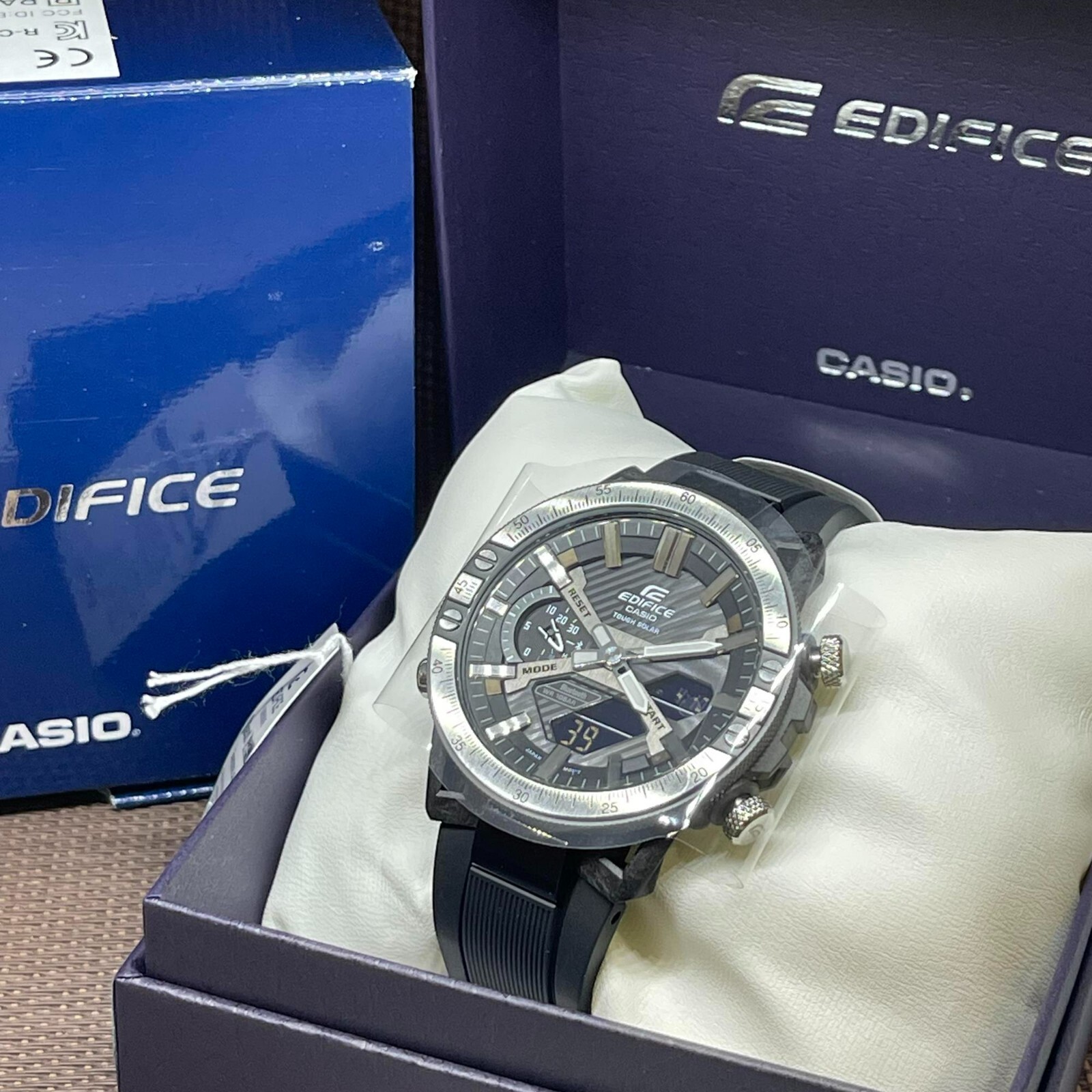 Pre-owned Casio Edifice Ecb-2000tp-1a Sospensione Black Analog Resin Solar Men's Watch