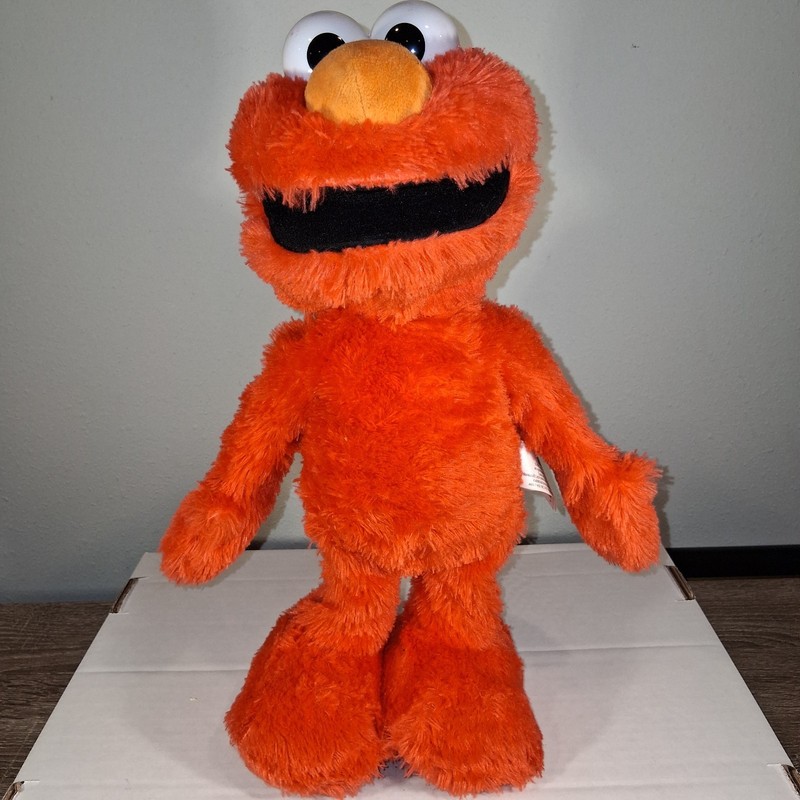 Sesame Street Elmo Slide Singing and Dancing Bilingual 14" Plush