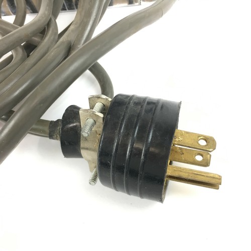 Consew 510 Industrial Commercial Fabric Cutting Machine w 4