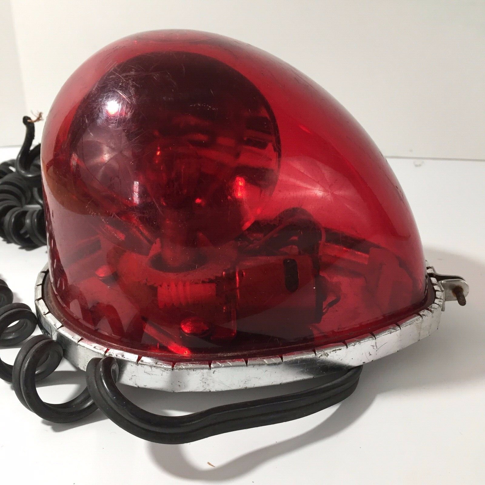 Signal-Stat 381Red Beacon Light Siren Starksy and Hutch - Needs work