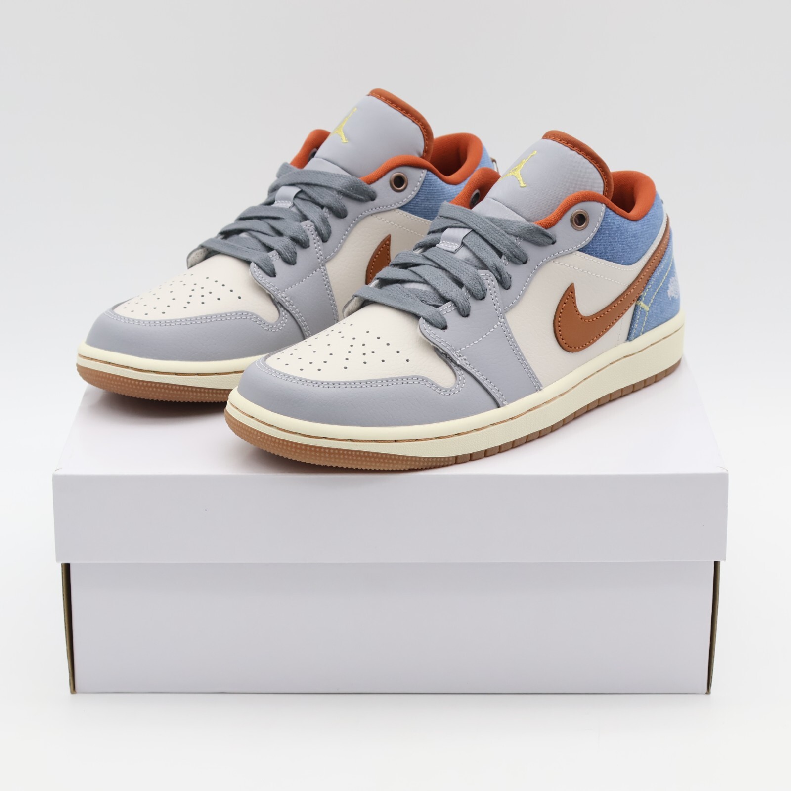 国内配送 NIKE AIR JORDAN 1 LOW PRM PALE IVORY/BRWN Air Jordan 1 Low Premium 'Pale Ivory' IB8058-110 US Men Size