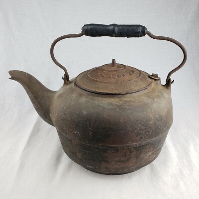 Hearth Ware Cast Iron Kettle
