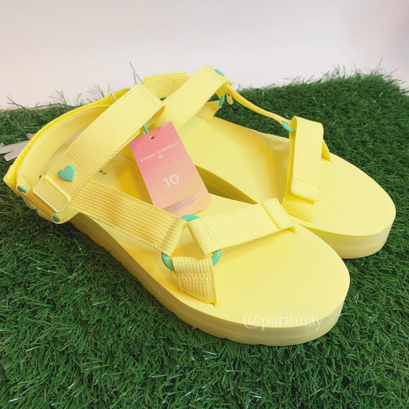靴 YELLO ARTEMIS TONGS SANDALS S 即完売 Yellow サンダル ARTEMIS TONGS SANDALS - メルカリ