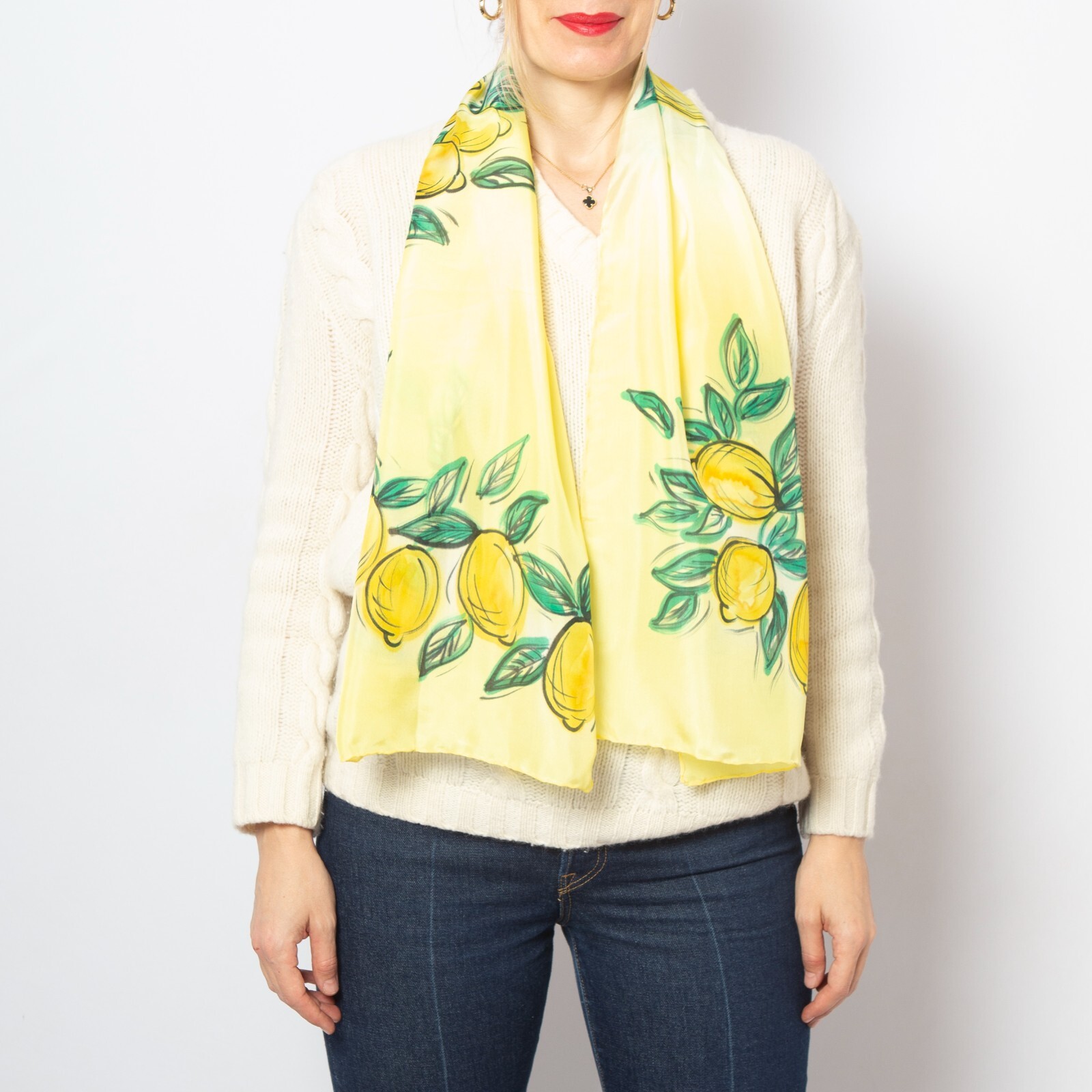 Van Cleef and Arpels スカーフ シルク100% イタリア Van Cleef