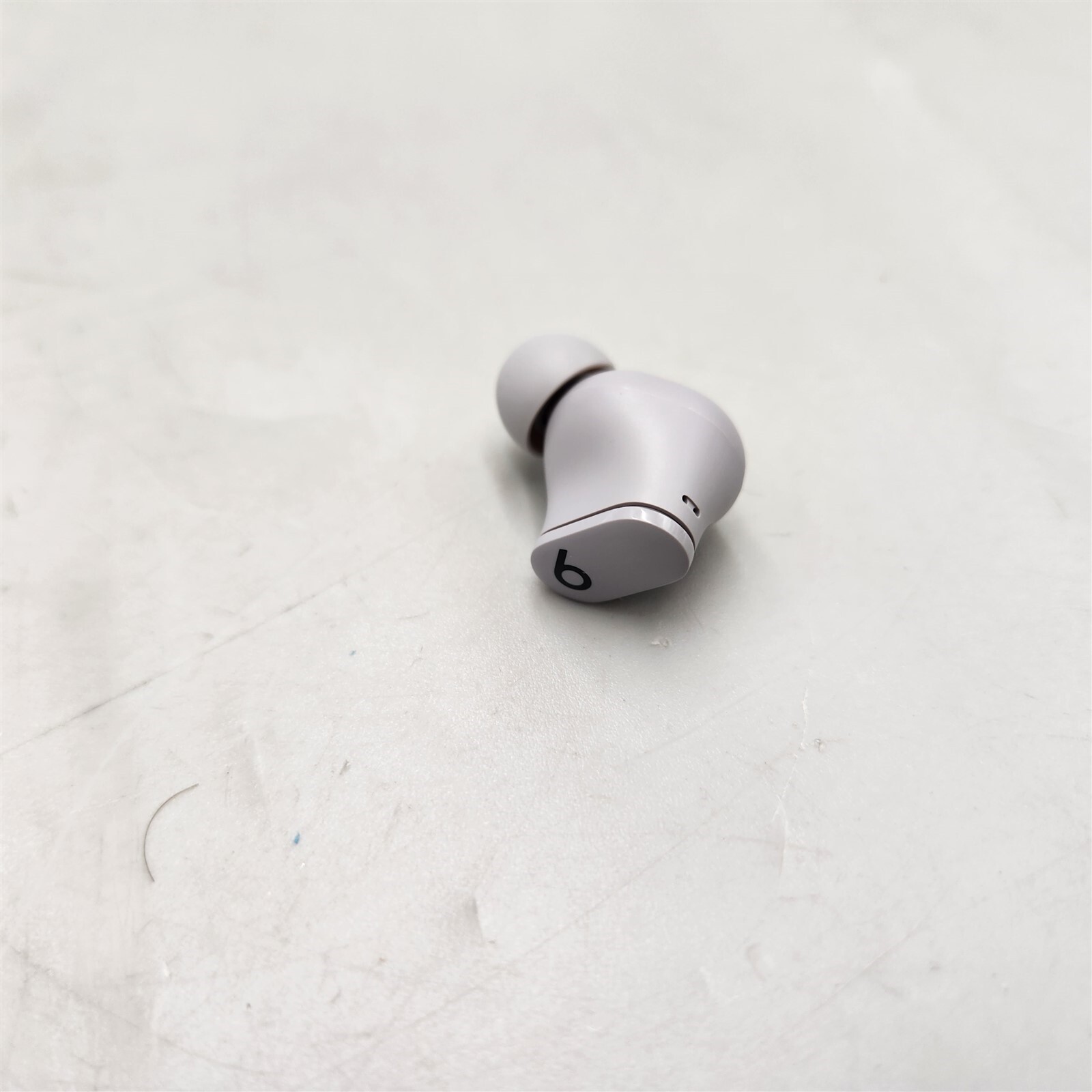 新品　Beats Studio Buds Moon Gray MMT93PA/A Beats Studio Buds Totally Wireless Noise Cancelling Earbuds