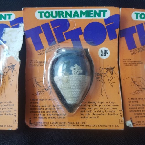 LARAMI Tournament Solid Wood TIP TOP Wooden Spin Top on Unpunched Original Card