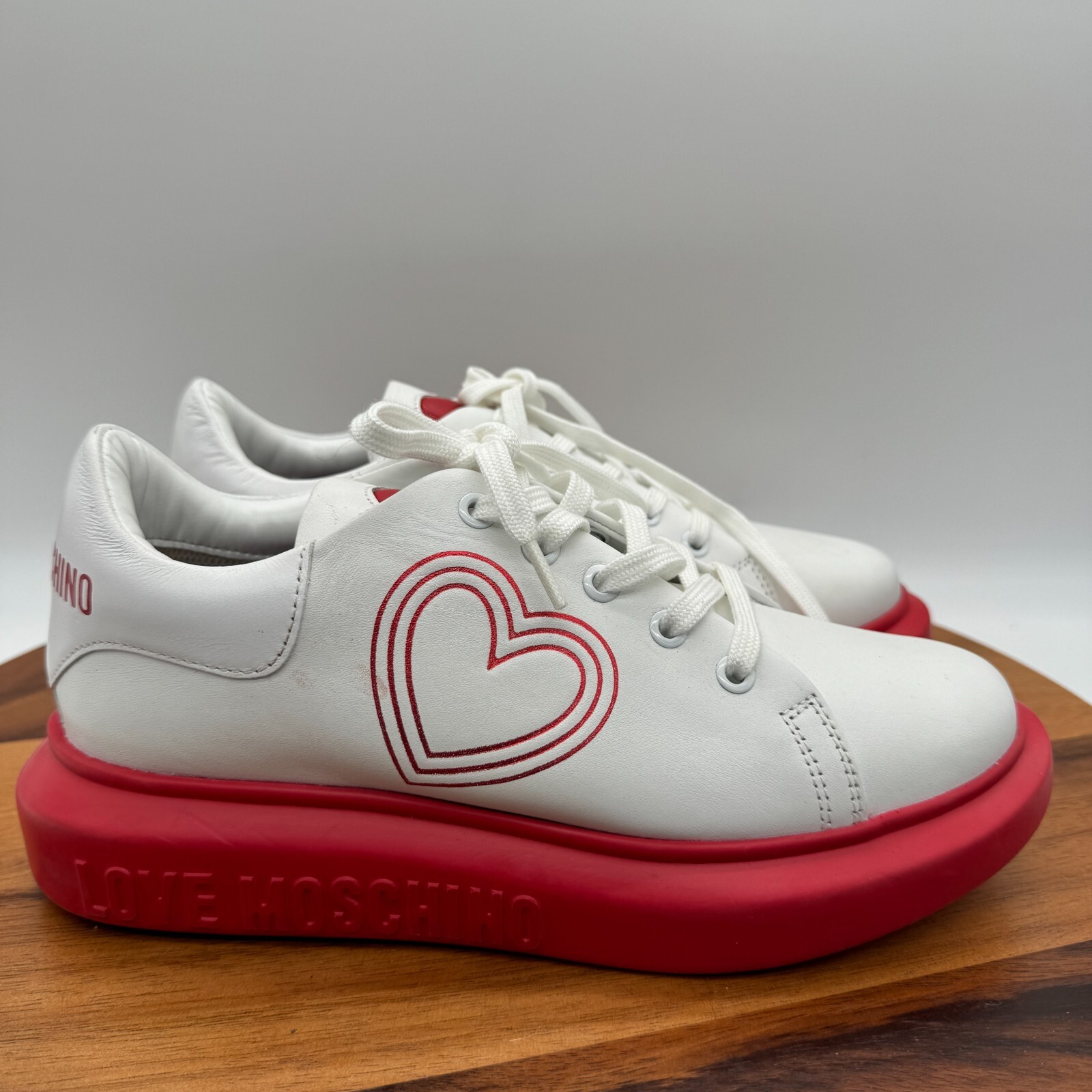 Love Moschino Platform Sneakers Womens 38 US 8 White Leather Love Moschino Platform Sneakers Womens 38 US 8 White Leather