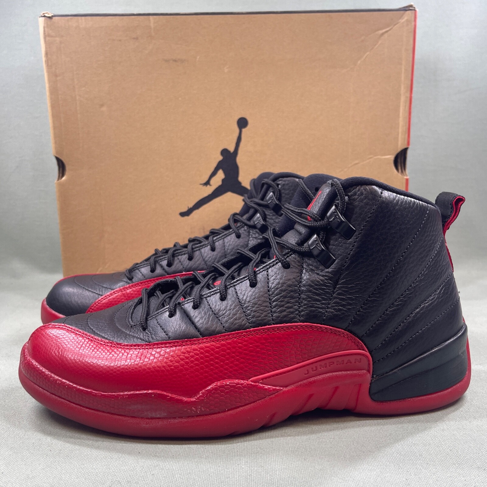 シューズ(男性用) AIR JORDAN 12 RETRO BLACK/VARSITY RED Air Jordan 12 Retro 'Black & Varsity Red' Release Date. Nike