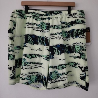 New The North Face Green Wander Shorts swim outdoors mens size XL