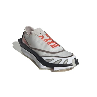 Женская обувь adidas by Stella McCartney Earthlight 2.0 с низким содержанием углерода