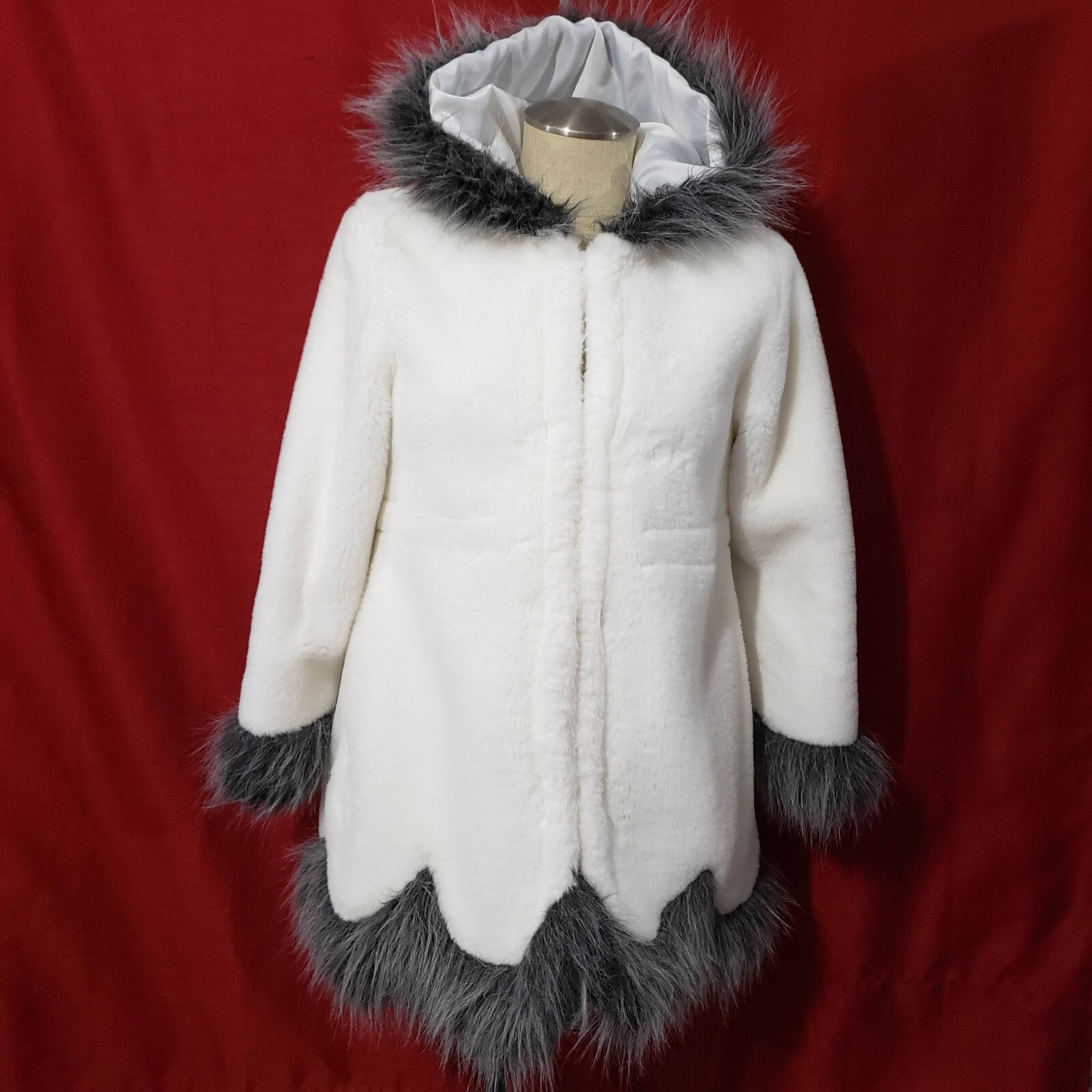 ムートン・ファーコート MOLLIOLLI WEATHER maxi long fur coat light gray 3BGL289965Z-F75R-ALT5