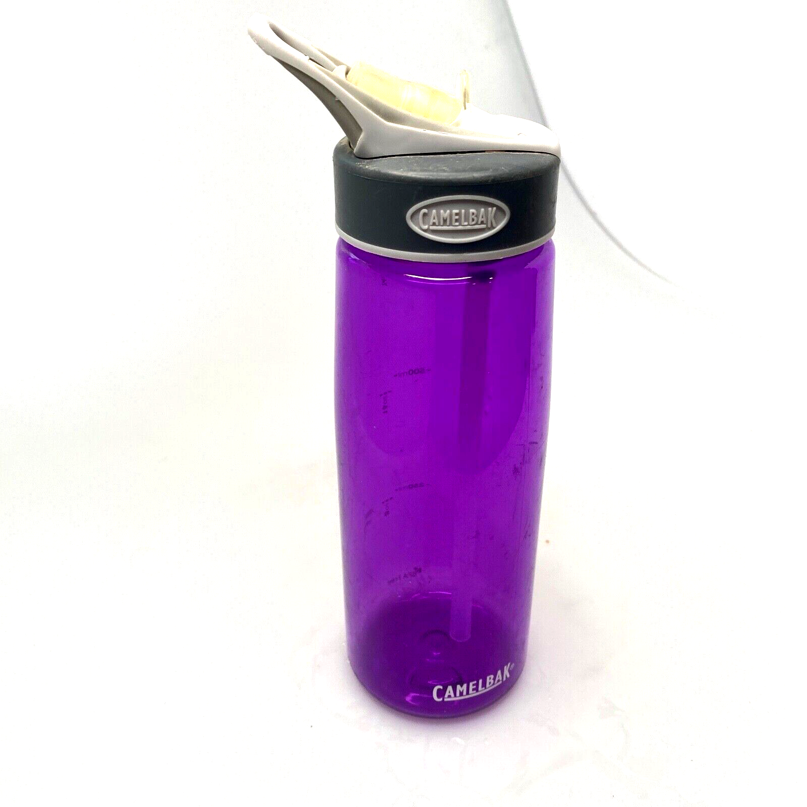 Bouteille Purificatrice D'eau CamelBak 750 Ml Avec UV - Modèle #90783 - Occasion